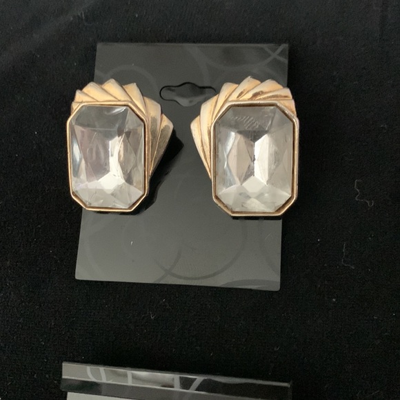 Bundle of Vintage Earrings~Post & Clip On - Picture 7 of 8